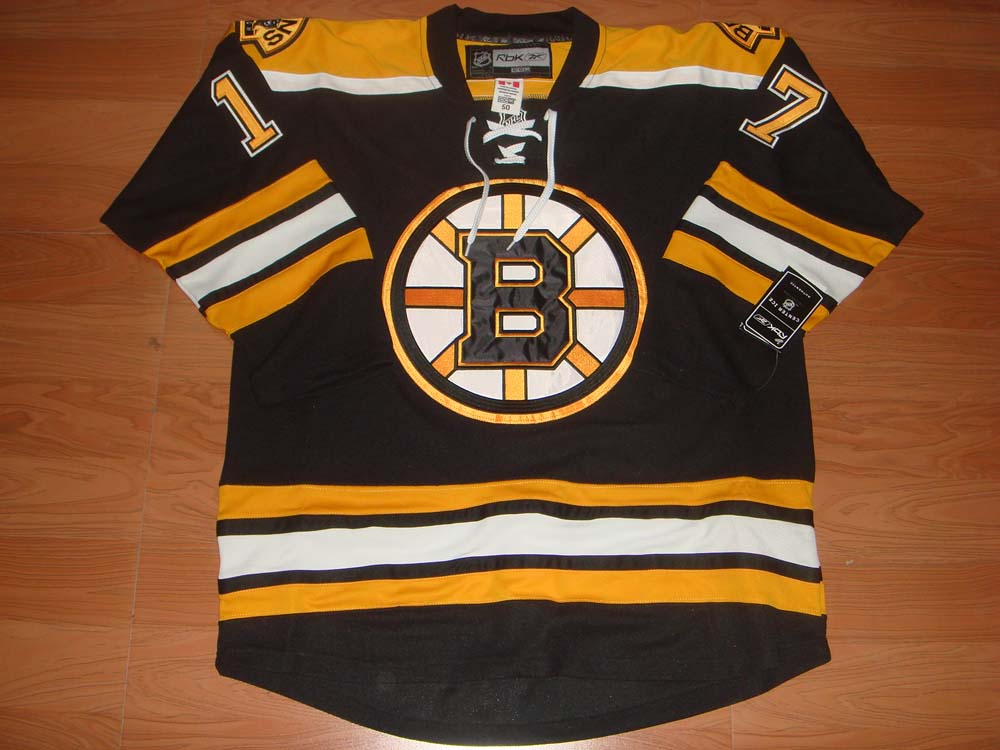 boston bruins 17# lucic