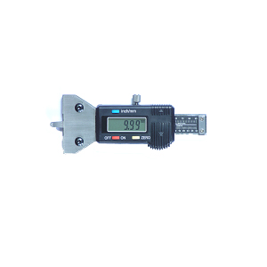 tread depth gauge