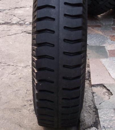 TRUCK TYRE(BIAS-2)