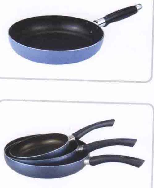 non-stick frypan