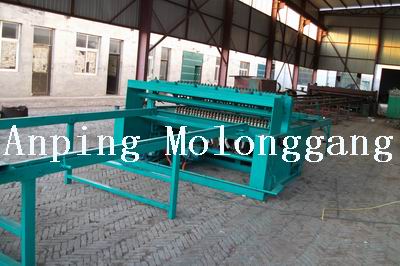 mesh panel fence welding machine