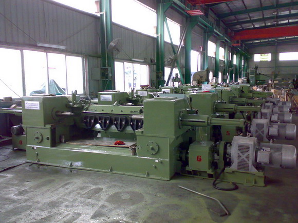 Veneer Peeling Lathe of Hydraulic（4 feet)