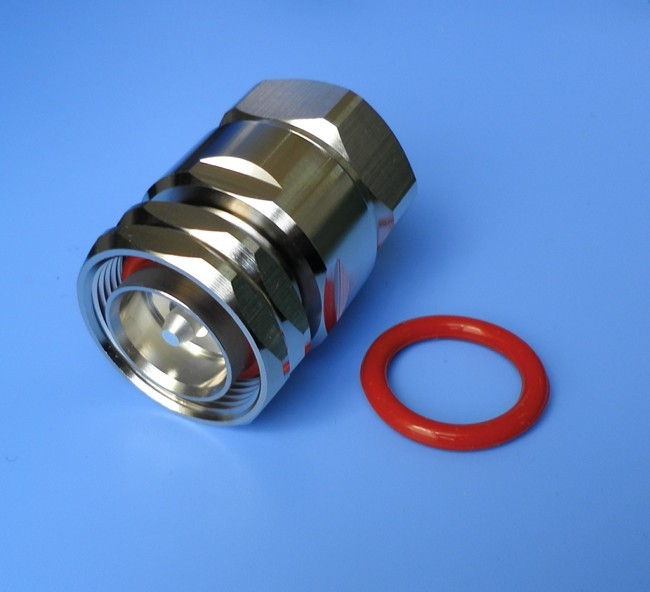 DIN-J 7/8 connector