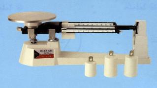 Triple Beam Balance, 2610g