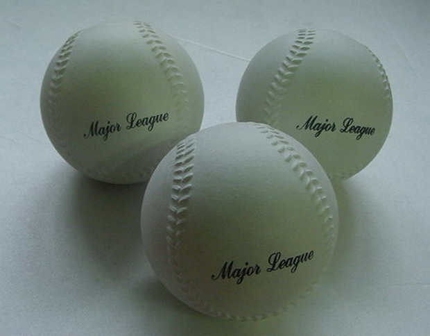 SOLID RUBBER SPONGE BASEBALLS