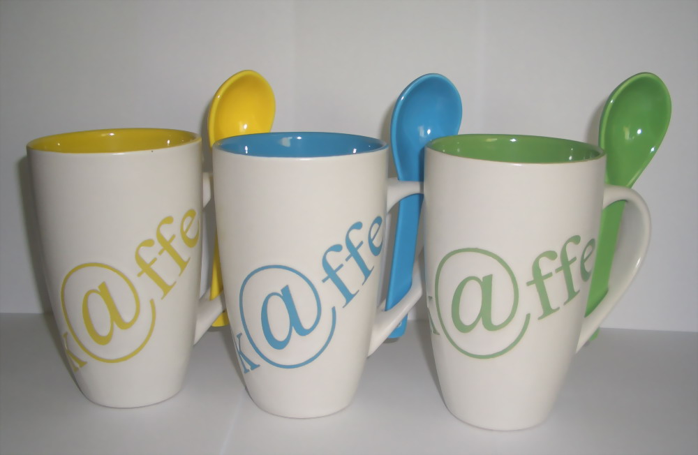 porcelain mugs with spoon