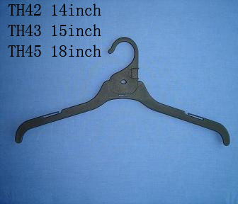 plastic hanger TH43