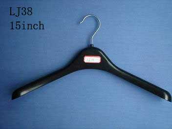 plastic hanger LJ40