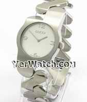 watch Gucci 9040