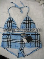  Burberry swimwear