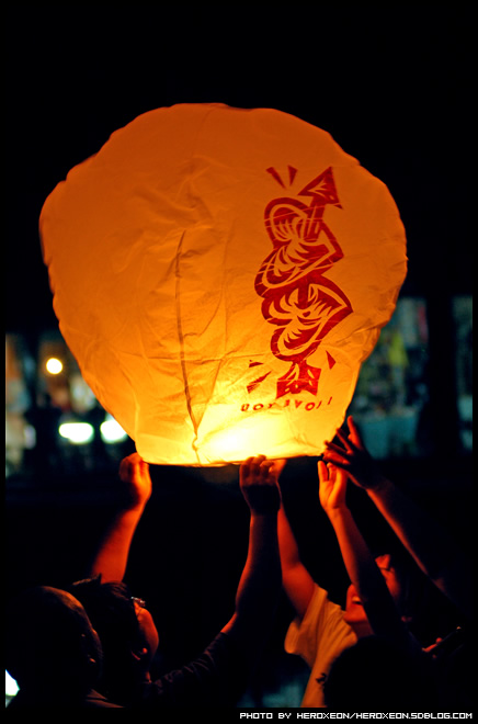 sky lanterns