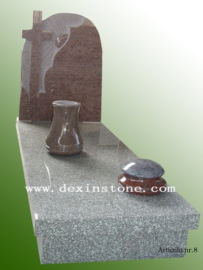 European style tombstone10