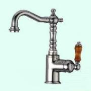 Kitchen faucets & mixers