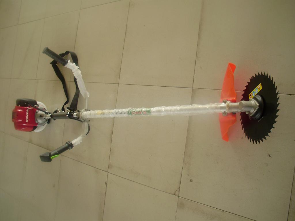 Brush cutter