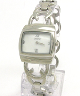 watch,handbag,pen