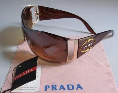 PRADA SUNGLASS