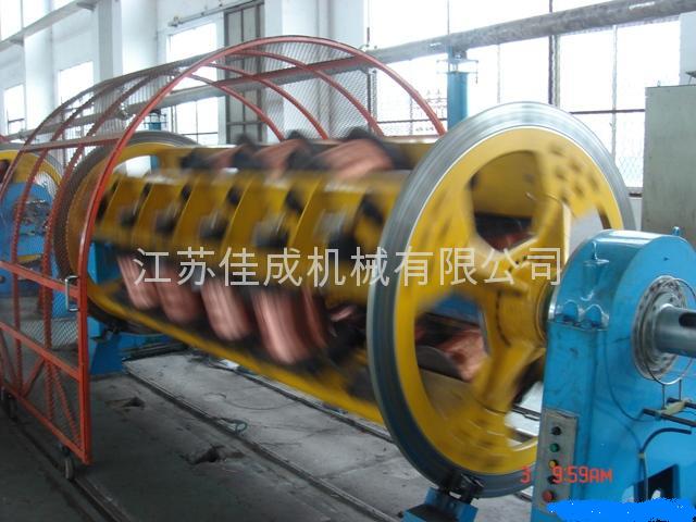 Rigid frame stranding machine