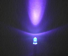 UV LED