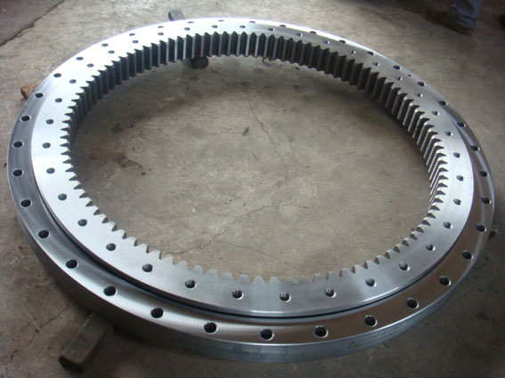 single row four point contact slewing bearing 