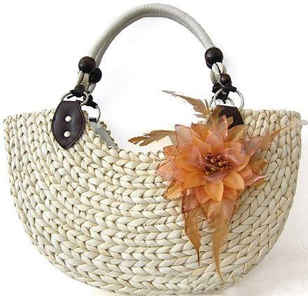 straw bag