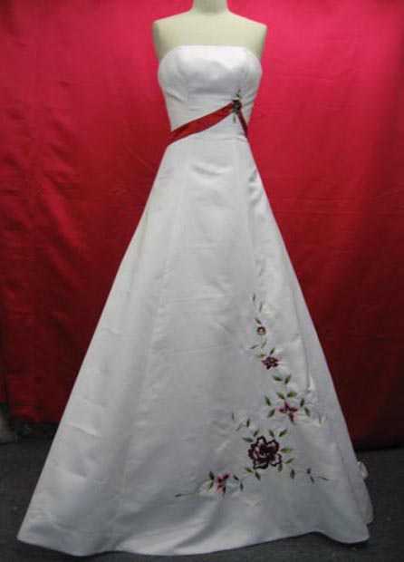 wedding dress/gown