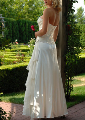 evening dress--www.tradingspring.com