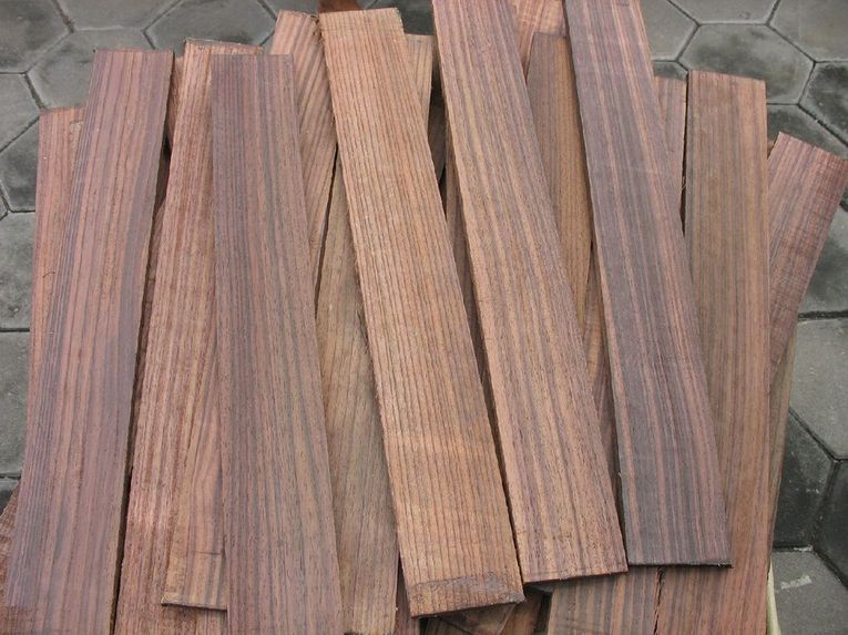 Indian Rosewood Fingerboard