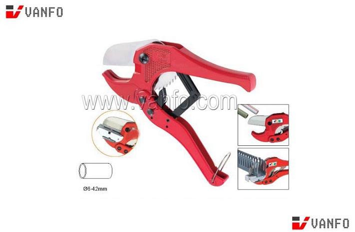 PVC Pipe Cutter