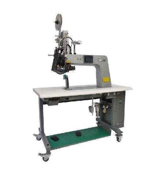 Seam sealing machine 