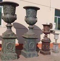 garden urns