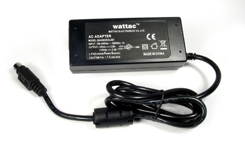 AC adapter 