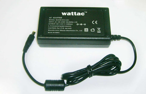 AC adapter 