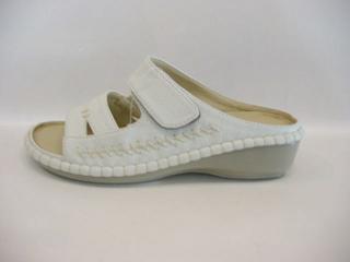  beautiful, comfortable ladies' slipper and sandal