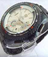 Automatic and Quartz watch on www yerwatch.-.\3