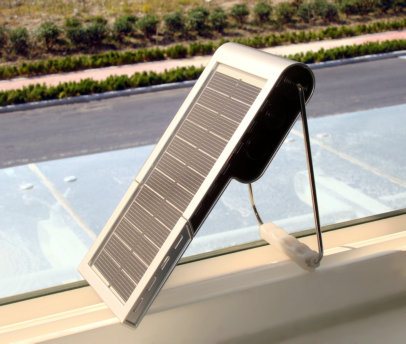 portable solar charger