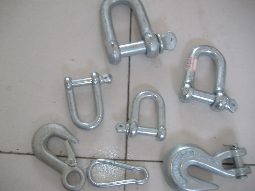 Shackle