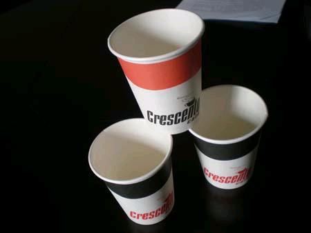 3-32oz paper cups