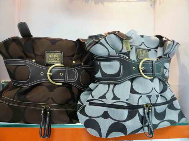 Wholesale coach Handbags & Purses