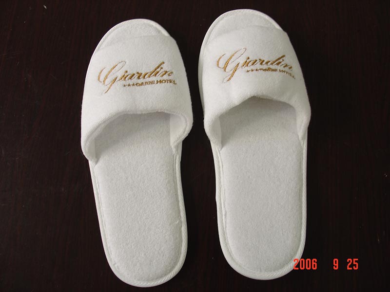 cotton toweling hotel slippers