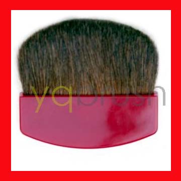 Blush brush