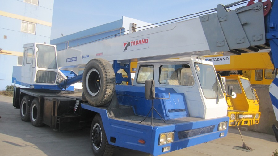 25t tadano used truck crane 