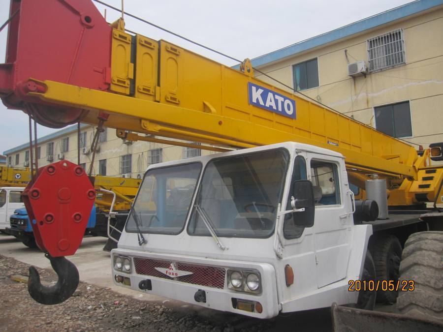 used mobile crane 40t kato 