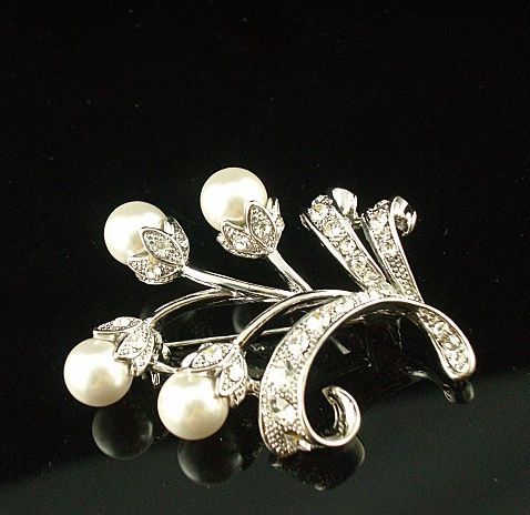 Pearl Brooches 