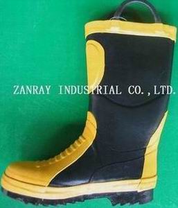 Rubber fire fighting boots