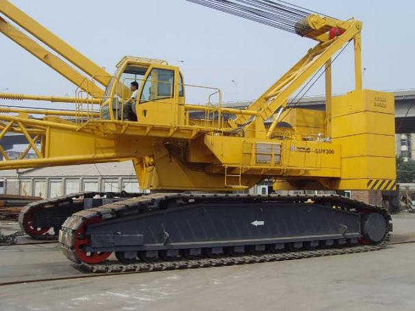 used crawler crane 300t QUY300