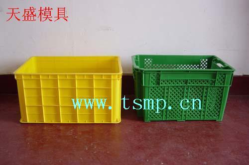 Plastic turnover mould 