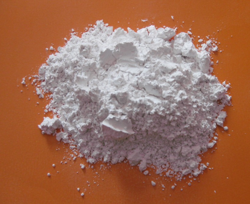 Polishing grade white aluminum oxide