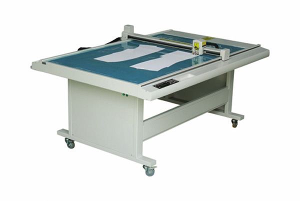 DE1209 costume die cut flat bed cutter machine plo