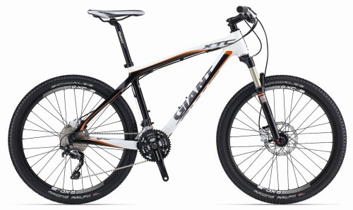 Giant XTC Composite 3 Mountain Bike 2013