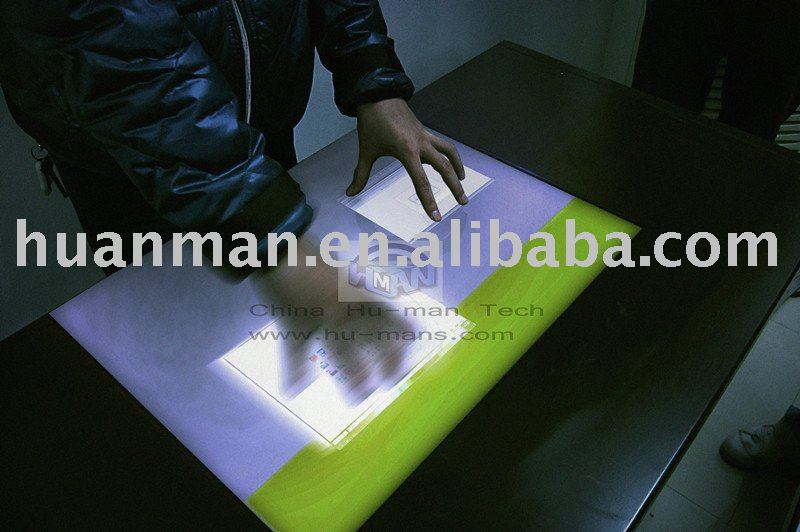 Chinese Multi-point Interactive Touch Table